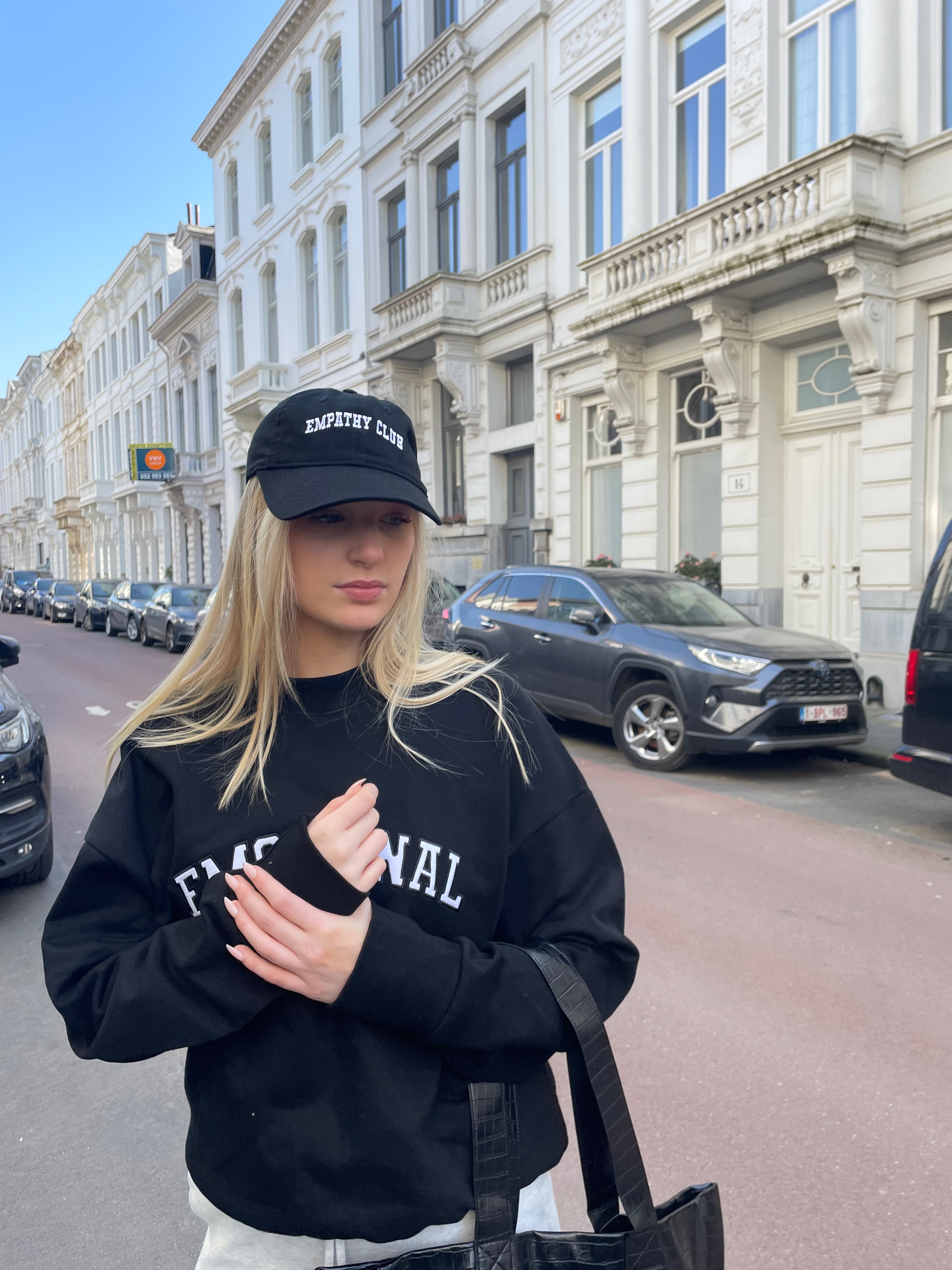 Emotional Black Cotton Sweatshirt