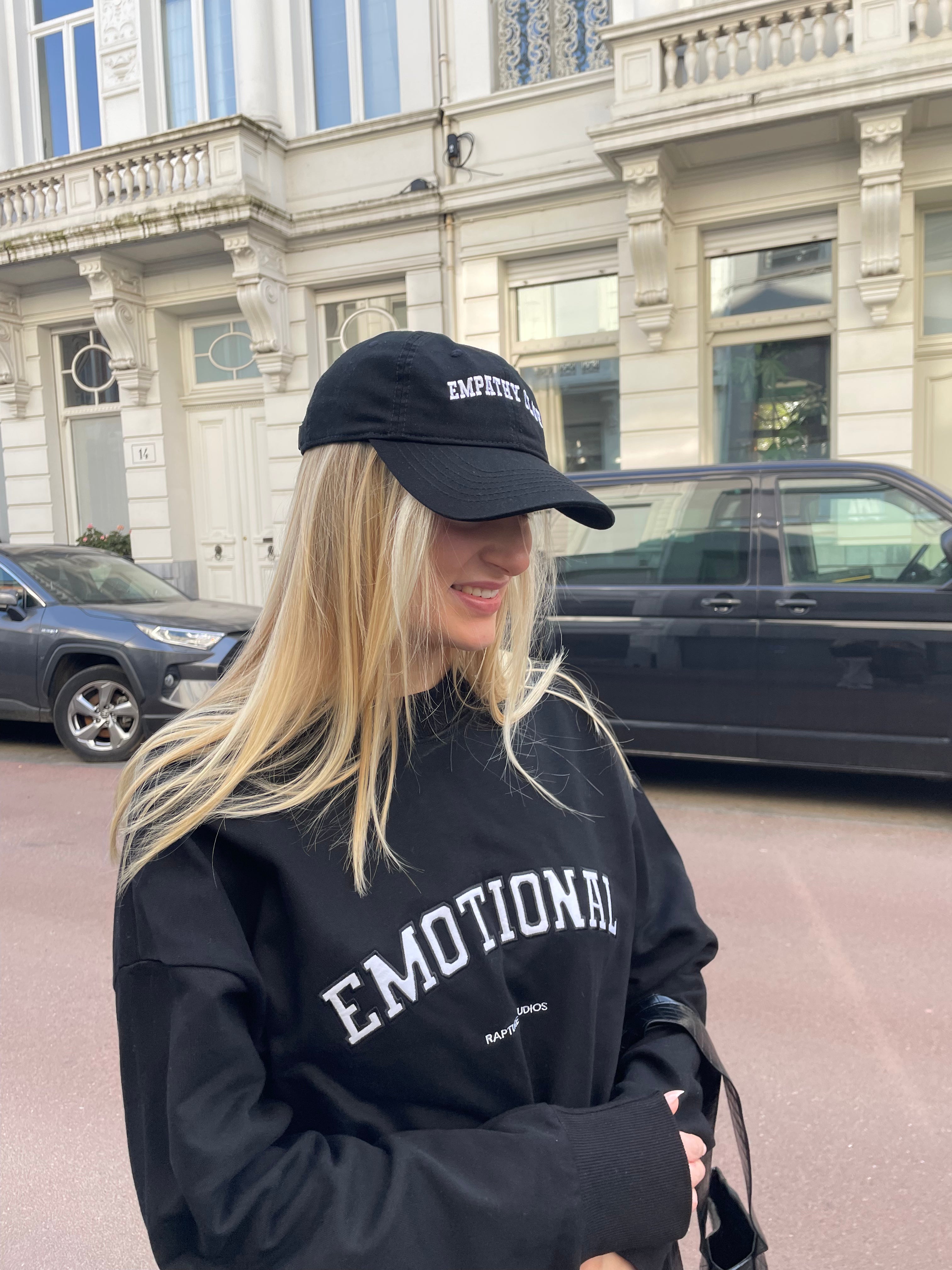 Emotional Black Cotton Sweatshirt